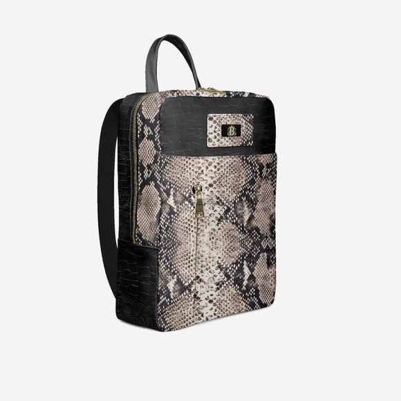 Barconia Back Pack - Picture 1 of 5